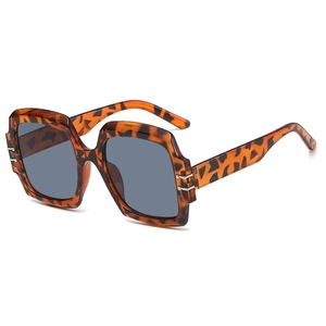 DL-gafas de sol de gran tamaño <span class=keywords><strong>para</strong></span> <span class=keywords><strong>mujer</strong></span>, anteojos de sol con montura cuadrada Retro, diseño moderno, de lujo, coloridas, <span class=keywords><strong>2022</strong></span> - Product Image 6