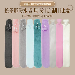Solid <b>color</b> short plush knitted hot water bottle, thickened <b>explosion</b>-proof PVC inner liner, water-filled, hot and cold - Product Image 2