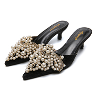 Sandales à talons hauts antidérapantes uniques, nouvelle conception, taille 35-40, pour femmes