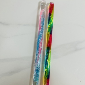 Tubo de Brillo Líquido Personalizado, Varita Mágica de Brillo, Juguete Sensorial para Niños, Cuidadores y Maestros - Product Image 3
