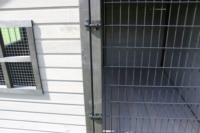 Nichoir pour chien en bois d'extérieur, résistant aux intempéries, isolé, panneau inférieur amovible, facile à nettoyer, grand, confortable, toit en bois, bouton tout-en-un