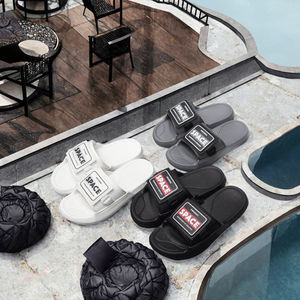 Sandales antidérapantes tendance automne pour l'extérieur, à bout ouvert, avec semelle intérieure en EVA et PVC, amorti souple, pour hommes et femmes, idéales pour hôtels et salons de beauté - Product Image 3