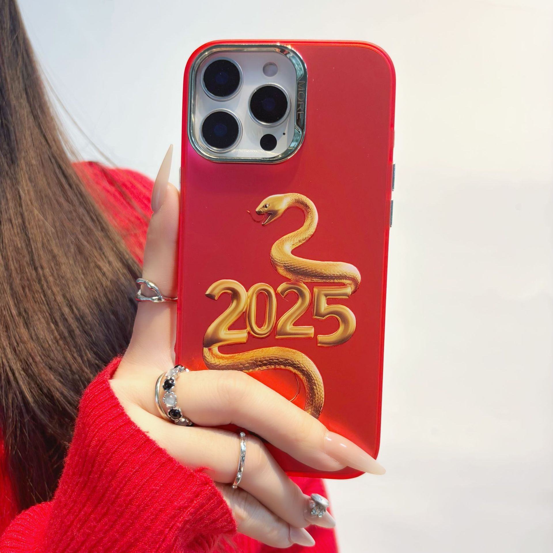 งูทอง 2025