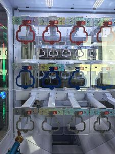 Máquina recreativa de grúa <span class=keywords><strong>comercial</strong></span> de plástico al por mayor con sistema Key Master japonés-inglés y juego de premios de 15 llaves - Product Image 5