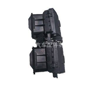 ช่องระบายอากาศแอร์ตรงกลางสำหรับรถยนต์โตโยต้า ปราโด FJ150 LC150 ปี 2017-2023 วัสดุ ABS ขนาดเท่าของแท้ - Product Image 5