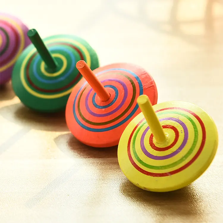 Populaire Fabriek Directe Verkoop Kleine Houten Spinning Tops Klassieke Gyro Speelgoed Voor Kinderen