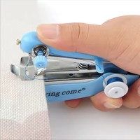 Mini machine à coudre manuelle portable Kit de costume de voyage facile à utiliser avec perruque papillon domestique pour matière plastique