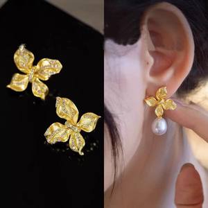 ต่างหูเงินแท้ S925 แบบ DIY รุ่น 22516 พร้อมอุปกรณ์ตกแต่งมุกและลูกปัดขนาด 9-15 มม. แบบถาดเปล่ารูปผีเสื้อ แฟชั่นต่างหูแบบห้อย - Product Image 1