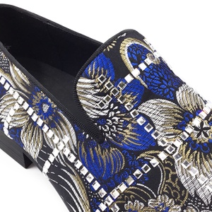 Nouvelles Chaussures Oxford de Mariage pour Hommes en Cuir Véritable, Confortables et Légères, Façonnées à la Main, de Haute Qualité, avec Logo Personnalisé, Collection Printemps-Automne - Product Image 6