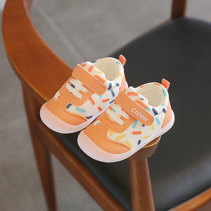 Giày lưới trẻ em mẫu mới đơn giản thoáng khí, giày bé mùa xuân thu đế mềm đi bộ - Product Image 6