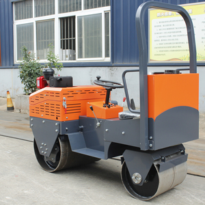 Rouleau compresseur routier autoporté 850 kg, 1 tonne, double tambour, EPA CE, type <span class=keywords><strong>pied</strong></span> <span class=keywords><strong>de</strong></span> <span class=keywords><strong>mouton</strong></span>, prix - Product Image 4