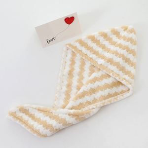 Toalla de Pelo Súper Absorbente de Secado Rápido para Mujer, Adultos, de Felpa de Coral Engrosada, Gorro de Ducha con Forma de Corazón, Uso Térmico y Plástico - Product Image 2