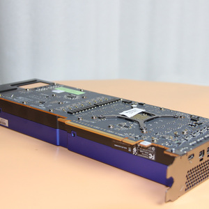 การ์ดจอ Radeon Pro <span class=keywords><strong>W5700</strong></span> 8GB GDDR6X สำหรับเวิร์กสเตชันรุ่นใหม่ พร้อมพัดลมระบายความร้อน 384-bit 21.0Gbps DP/ - Product Image 4