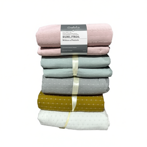 Juego de Edredón Bordado Premium Elleine de 3 Piezas, Tamaño Doble, Patrón Geométrico de Algodón, Ropa de Cama para Toda Temporada - Product Image 1