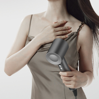 Sèche-cheveux professionnel OEM 110000 tr/min avec moteur DC, diffuseur ionique, buse, conception portable haute vitesse, 3 réglages de vitesse