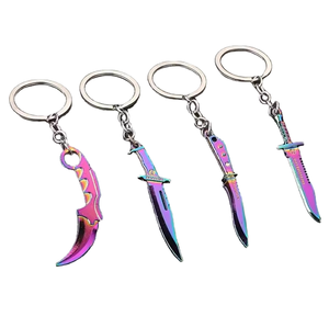 مجموعة فالورانت كيشاين سبيكة كيرينغ مع فانتوم M4 و <span class=keywords><strong>Karambit</strong></span> سكين الموضة خمر نمط الكرتون - Product Image 1