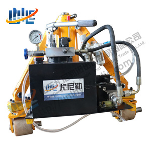 UNLE Brand Aircraft Maintenance Equipment Tripod Jack for <strong>ATR72</strong>-500/600 - Product Image 6