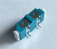 Connecteurs à fibres optiques bimatières en polyétherimide avec une tolérance de 0,02 mm et un moule de classe 102