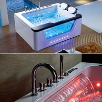 Baignoire à remous pour 2 personnes en acrylique avec cascade LED, massage hydromassant, jets, baignoire de luxe pour hôtel et spa