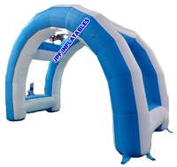 Arche gonflable blanche et bleue debout libre pour l'événement, porte d'entrée gonflable pour l'événement extérieur