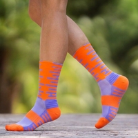 Nouvelle arrivée Compression personnalisé chaussettes de course haute élastique chaussettes de cyclisme grande marque professionnel séchage rapide GYM chaussettes de sport hommes