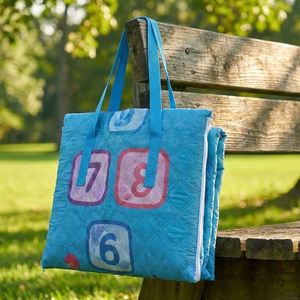 Manta de Picnic 2 en 1 con Bolsa de Transporte, Manta de Playa Plegable Impermeable, Manta Portátil para Acampar al Aire Libre para Viajes y Excursiones de Primavera - Product Image 5