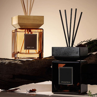 Bouteille en verre de parfum de maison grande capacité désodorisant aux huiles essentielles de qualité supérieure 200ml 500ml ensemble de diffuseur de parfum à roseaux vente en gros