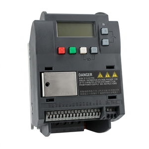 Variateur de fréquence 6SL3210-5BE17-5CV0 0,75 kW 380-480 V triphasé avec filtre EMC de classe A intégré, RS485 USS Modbus RTU IP20 - Product Image 1