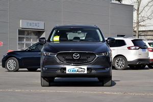 Véhicule d'occasion CX-5 2018 – Ventes saisonnières – Premium 4x4 – <span class=keywords><strong>Voiture</strong></span> d'occasion intelligente automatique en excellent état avec toit ouvrant panoramique - Product Image 2
