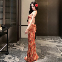 Robe longue vintage française rouge à fleurs, dos nu, style licou, mignonne, douce, écologique, sexy, pour l'été, la plage et les vacances, fluide