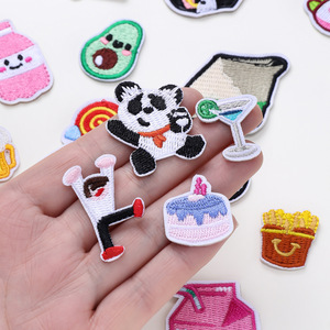 Patchs brodés miniatures de style coréen en feutre non tissé thermocollants pour la décoration de vêtements et sacs pour enfants - Product Image 4