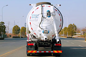 Dongfeng 8x4 Professional Industrial <b>Dust</b> Suction Truck 28Cubic Vacuum Pressure Conveying Truck For Factory Cleaning - Product Image 6