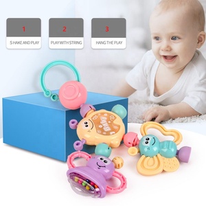 Jouets en plastique pour l'éducation précoce des bébés <span class=keywords><strong>3</strong></span> <span class=keywords><strong>mois</strong></span> Accessoires de hochet à poignée multifonctionnels <span class=keywords><strong>Jouet</strong></span> de dentition souple pour enfants - Product Image 3