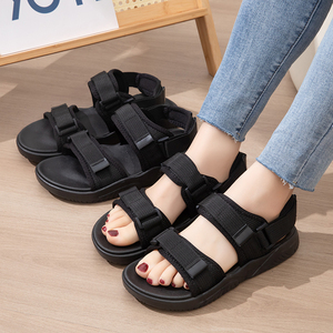 Sandalias Deportivas <span class=keywords><strong>de</strong></span> Moda al por Mayor para <span class=keywords><strong>Hombre</strong></span>, Nuevo Diseño, Sandalias <span class=keywords><strong>de</strong></span> <span class=keywords><strong>Senderismo</strong></span> para Mujer, Planas, Antideslizantes, Sandalias <span class=keywords><strong>de</strong></span> Verano - Product Image 4