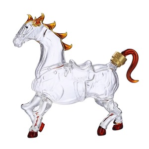 Bouteille à liqueur en verre artisanale en forme de cheval, 1,0 L, design <span class=keywords><strong>zen</strong></span> asiatique, recyclable pour décanteurs à vin - Product Image 2