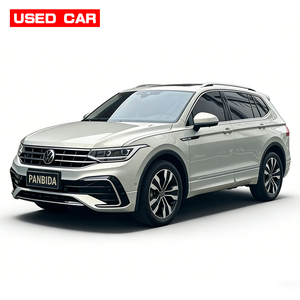 Volkswagen <span class=keywords><strong>Tiguan</strong></span> L 2.0t 4x4 7 places Essence Voiture d'occasion SUV de taille moyenne Voiture à essence - Product Image 1