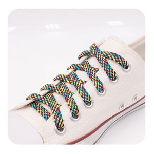 Weiou <span class=keywords><strong>Lacets</strong></span> élégants en polyester plat de haute qualité de 7mm pour Air et Y350 350 pour chaussures Converse - Product Image 1