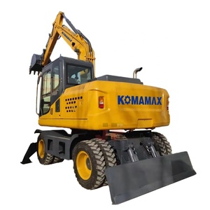 Excavatrice sur roues PW150, machine lourde de 14 tonnes avec une capacité de godet de 0,60 m³ et une force de creusement de <span class=keywords><strong>115</strong></span> KN - Product Image 1