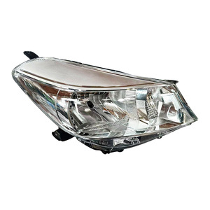 Phares Toyota Yaris 2012-2014 H11 55W Halogènes avec feux de jour et feux de route - Product Image 3