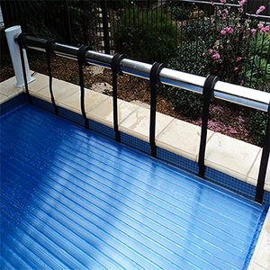 Couverture de <span class=keywords><strong>piscine</strong></span> électrique, personnalisée, haut de gamme, réduit les produits chimiques dans votre <span class=keywords><strong>piscine</strong></span>, <span class=keywords><strong>prix</strong></span> d'usine, 2022 - Product Image 3