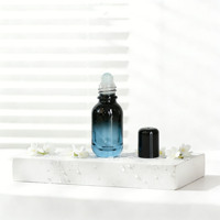 Vente en gros de flacons à bille en verre vides de 10 ml, 30 ml, 50 ml, flacons à bille rechargeables pour huile essentielle, parfum, emballage cosmétique