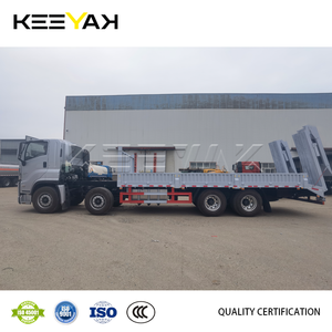 Nouveau Isuzu Trucks Giga Eure 6 Camions de transport de machines à double <span class=keywords><strong>pont</strong></span> arrière Camion de cargaison à <span class=keywords><strong>lit</strong></span> bas Prix bon marché pour le transport de charges - Product Image 3