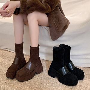 Botas de media pantorrilla ajustadas, modernas y versátiles para mujer, para otoño e invierno, con tacones gruesos. - Product Image 1