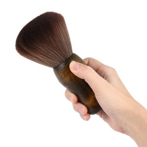 Ensemble de brosses à poussière pour le cou de qualité supérieure, toutes textures, manche en bois, poils en nylon, brosse de nettoyage pour les cheveux, pour les soins capillaires, les salons de coiffure et les salons de beauté - Product Image 3