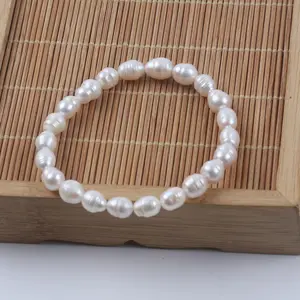 Bracelet jonc en perles de riz d'eau douce blanches de 7 à 8mm pour femme