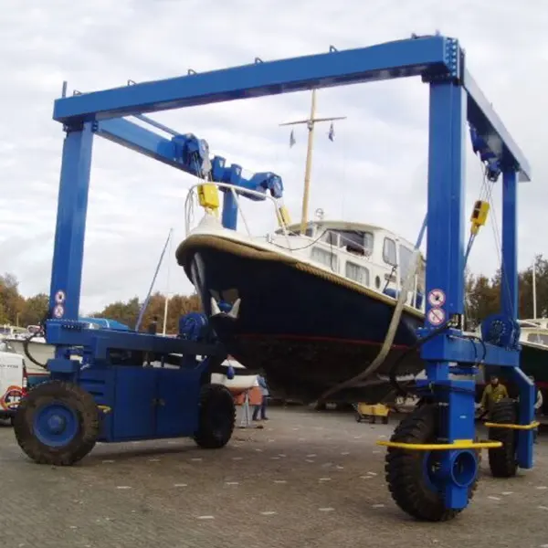 50 ton 200 ton kapal yacht kapal mengangkat gantry derek perjalanan perahu mengangkat penanganan derek