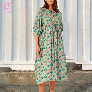 Loveda venta al por mayor mujeres verano bohemio impreso cinco puntos linterna manga suelta vestido floral - Product Image 6