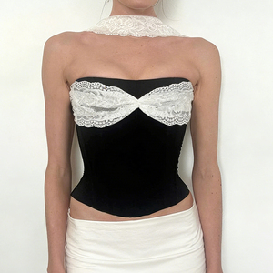 Top Halter de Punto Transpirable con Encaje y Detalle de Escote Corazón para Mujer - Colección Verano - Product Image 2
