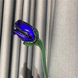 Tay Thổi Nghệ Thuật Thủy Tinh Trang Trí Hoa Hồng Và Lily Hoa Thân Dài Màu Men Handmade Nghệ Thuật Dân Gian Cho Trang Trí Nội Thất - Product Image 5