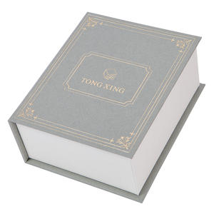 Boîte à bagues personnalisée style <span class=keywords><strong>livre</strong></span> ancien, boîte à bijoux en cristal japonais avec velours doré pour bracelet cadeau - Product Image 1